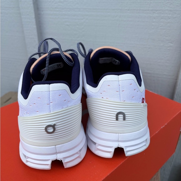 Women’s On Running Cloudstratus Athletic Shoes - Picture 5 of 11